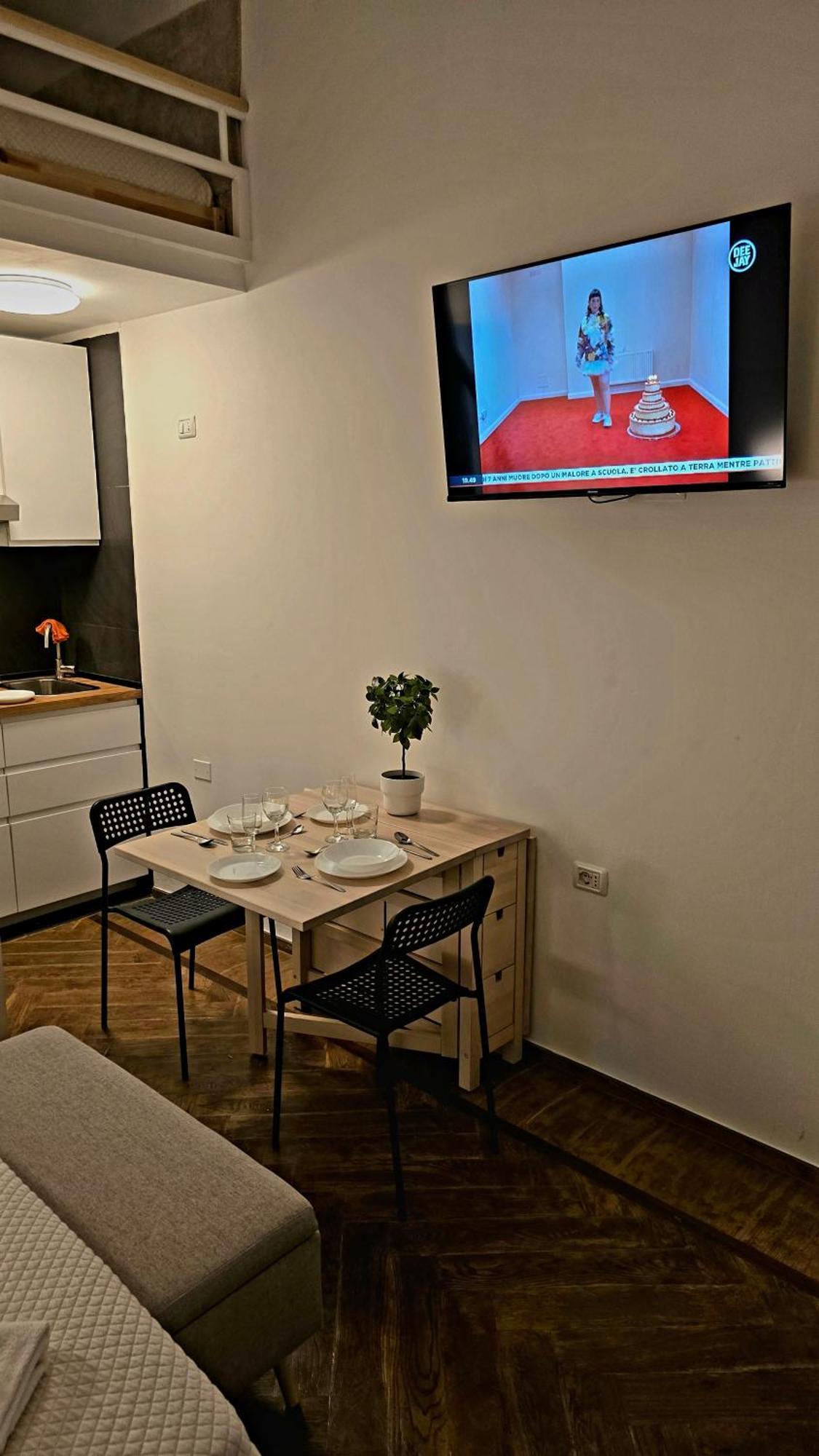 Casa Storica Piazza 5 Giornate Hotel Milan Bagian luar foto